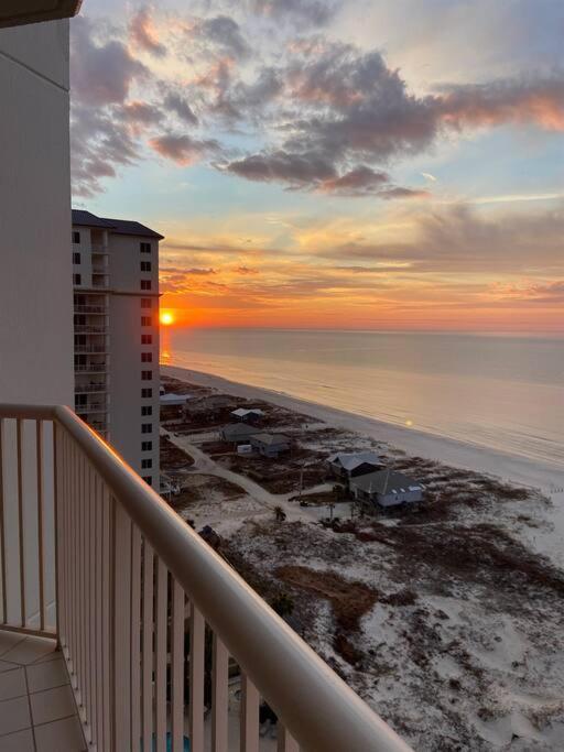 Beach Club B1703 ~ Beachfront 17Th Floor ~ Phenomenal Beach/Gulf View! กัลฟ์ชอร์ส ภายนอก รูปภาพ